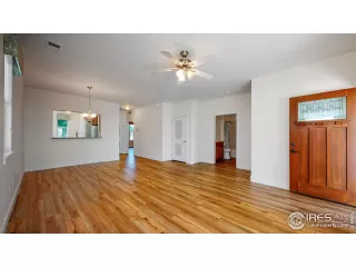 Photo #4: 952875 Listing 