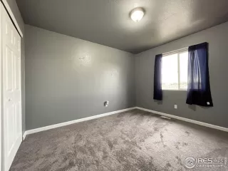 Photo #5: 952879 Listing 