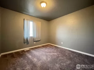 Photo #6: 952879 Listing 