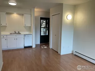 Photo #6: 952893 Listing 