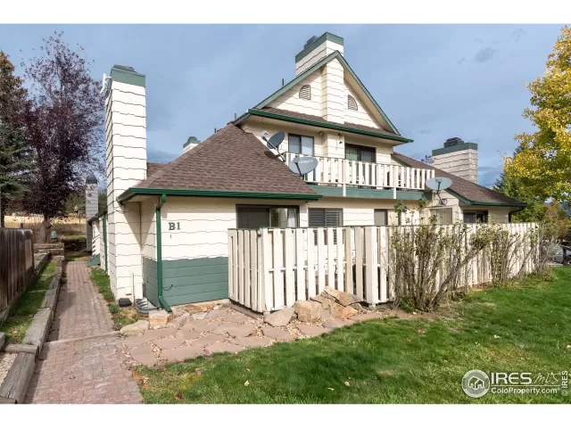 MLS: 952940 Condo For Sale