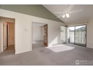 Photo #2: 952940 Listing