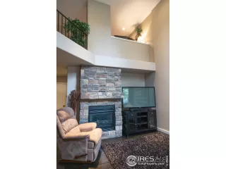 Photo #5: 952998 Listing 