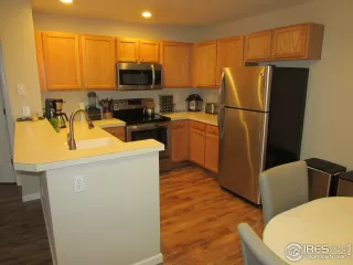 Photo #3: 953051 Listing