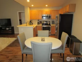 Photo #4: 953051 Listing