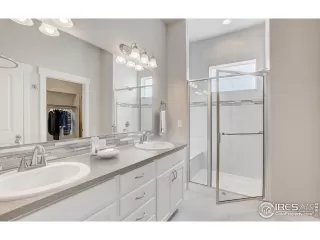 Photo #5: 953065 Listing