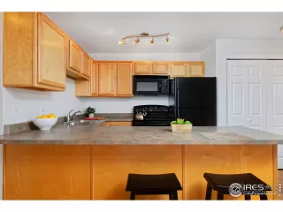 Photo #4: 953155 Listing