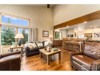 Photo #3: 953189 Listing