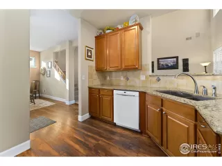 Photo #5: 953209 Listing