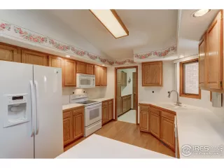 Photo #4: 953227 Listing