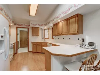 Photo #5: 953227 Listing