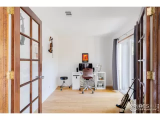 Photo #3: 953230 Listing