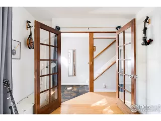 Photo #4: 953230 Listing