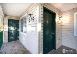 Photo #5: 953233 Listing