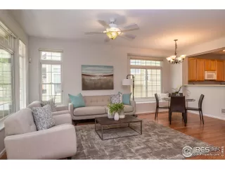 Photo #2: 953296 Listing