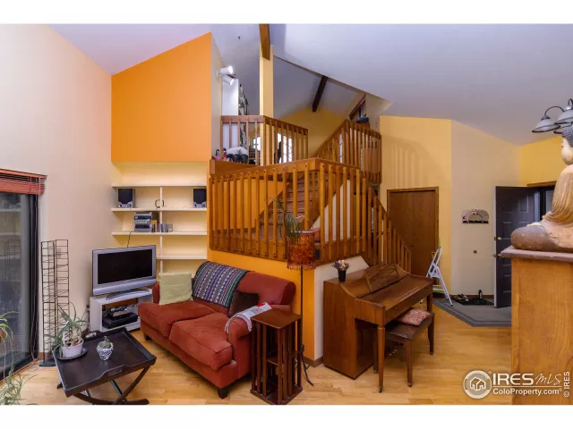 MLS: 953379 Condo For Sale