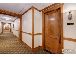 Photo #3: 953423 Listing