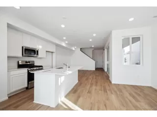 Photo #4: 9534815 Listing