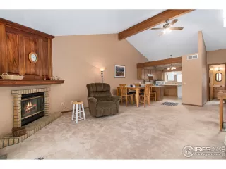 Photo #3: 953484 Listing