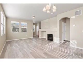 Photo #5: 953511 Listing