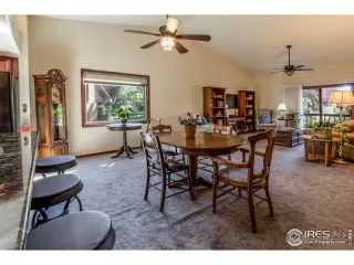 Photo #5: 953516 Listing