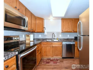 Photo #1: 953566 Listing