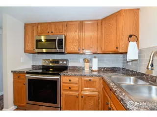 Photo #2: 953566 Listing