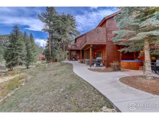 Photo #1: 953567 Listing