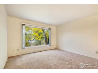 Photo #4: 953664 Listing