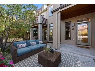 Photo #2: 953677 Listing