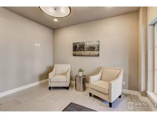 Photo #4: 953698 Listing