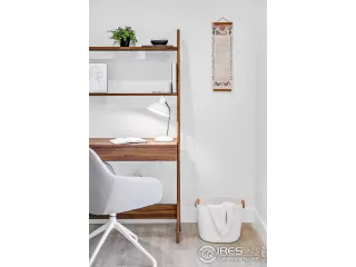 Photo #5: 953749 Listing 