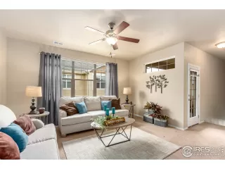 Photo #3: 953796 Listing