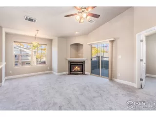 Photo #6: 953889 Listing