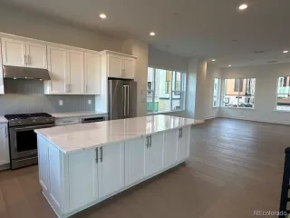 Photo #6: 9538947 Listing 