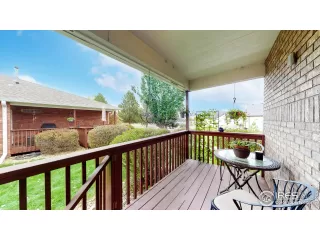 Photo #4: 953920 Listing