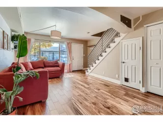 Photo #3: 953965 Listing