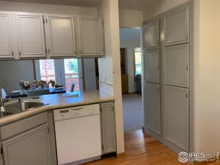 Photo #3: 954104 Listing