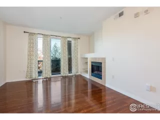 Photo #4: 954108 Listing