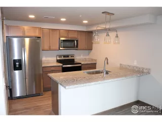 Photo #2: 954117 Listing