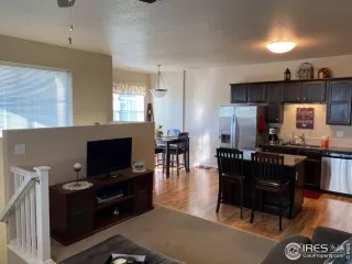 Photo #3: 954136 Listing