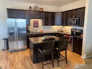 Photo #6: 954136 Listing