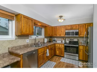 Photo #4: 954147 Listing