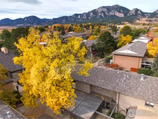 Photo #4: 954149 Listing