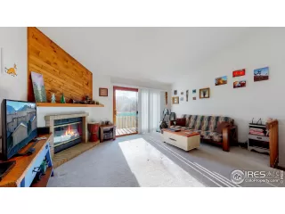 Photo #6: 954169 Listing