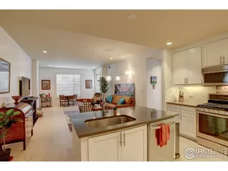 Photo #3: 954234 Listing