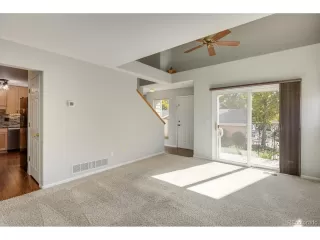 Photo #4: 9543602 Listing 