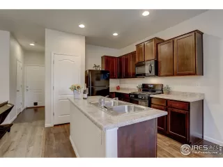 Photo #2: 954373 Listing 