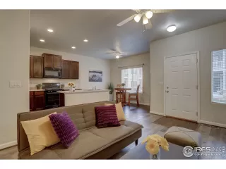 Photo #5: 954373 Listing 