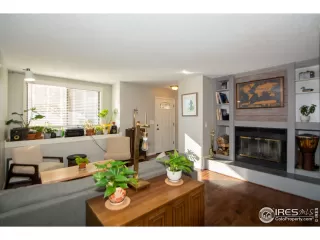 Photo #2: 954400 Listing